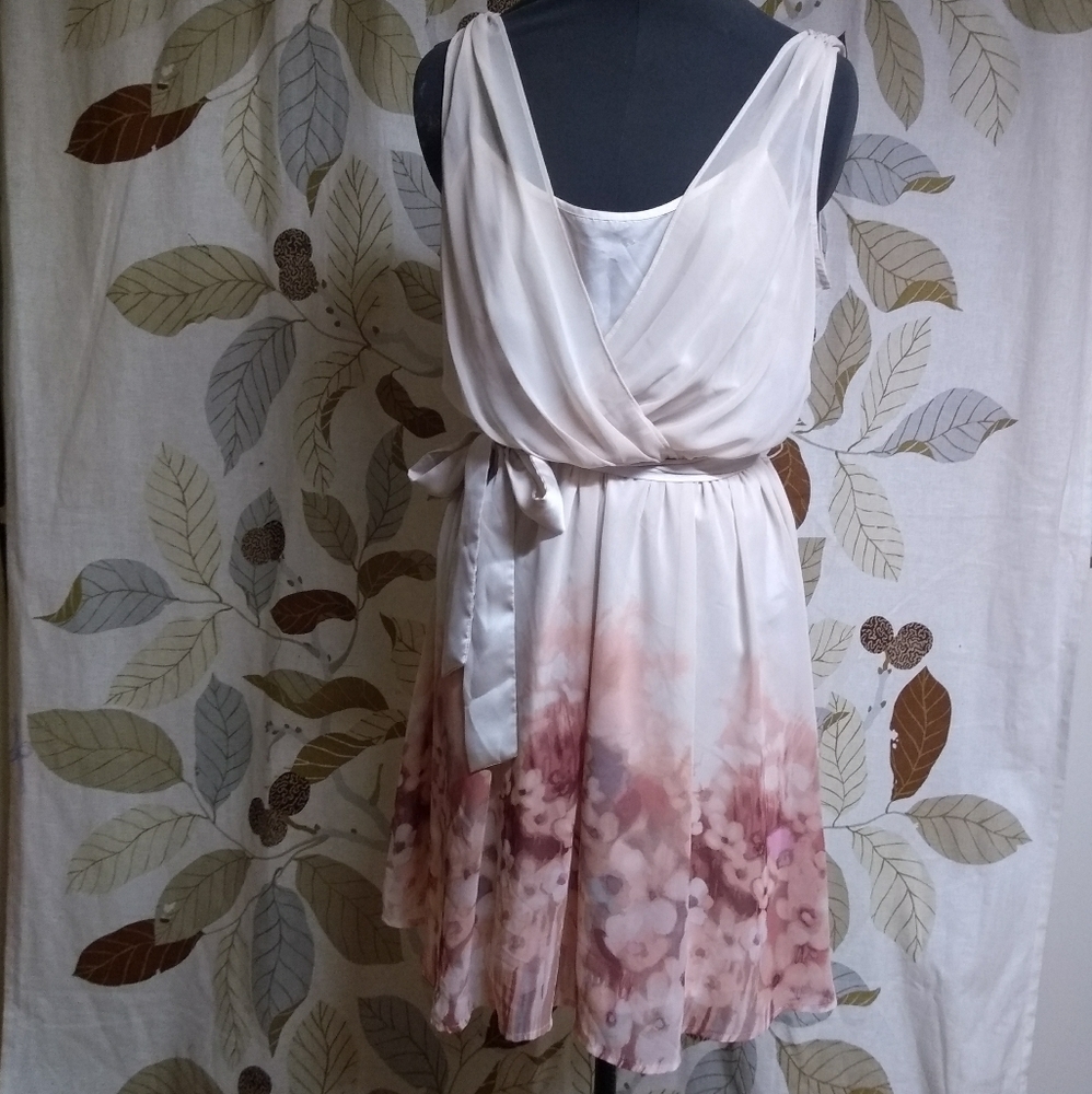 Lauren Conrad Floral chiffon dress